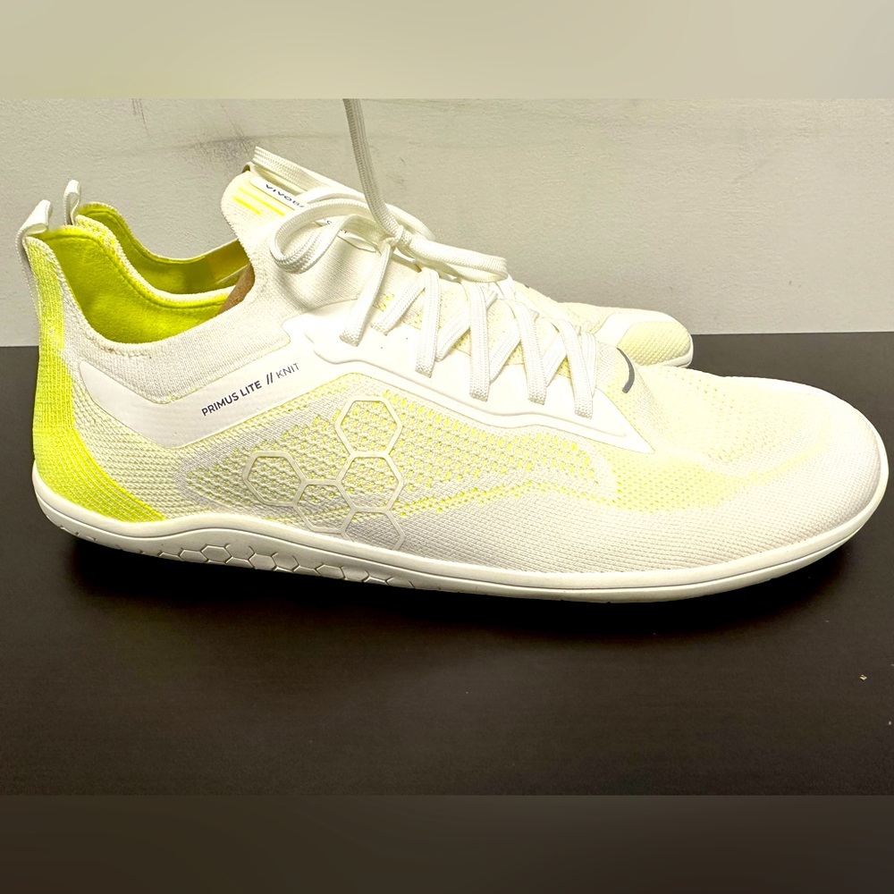 VivoBarefoot Primus Lite Knit Men’s training shoes. Size 12(EU 45). White/Yellow
